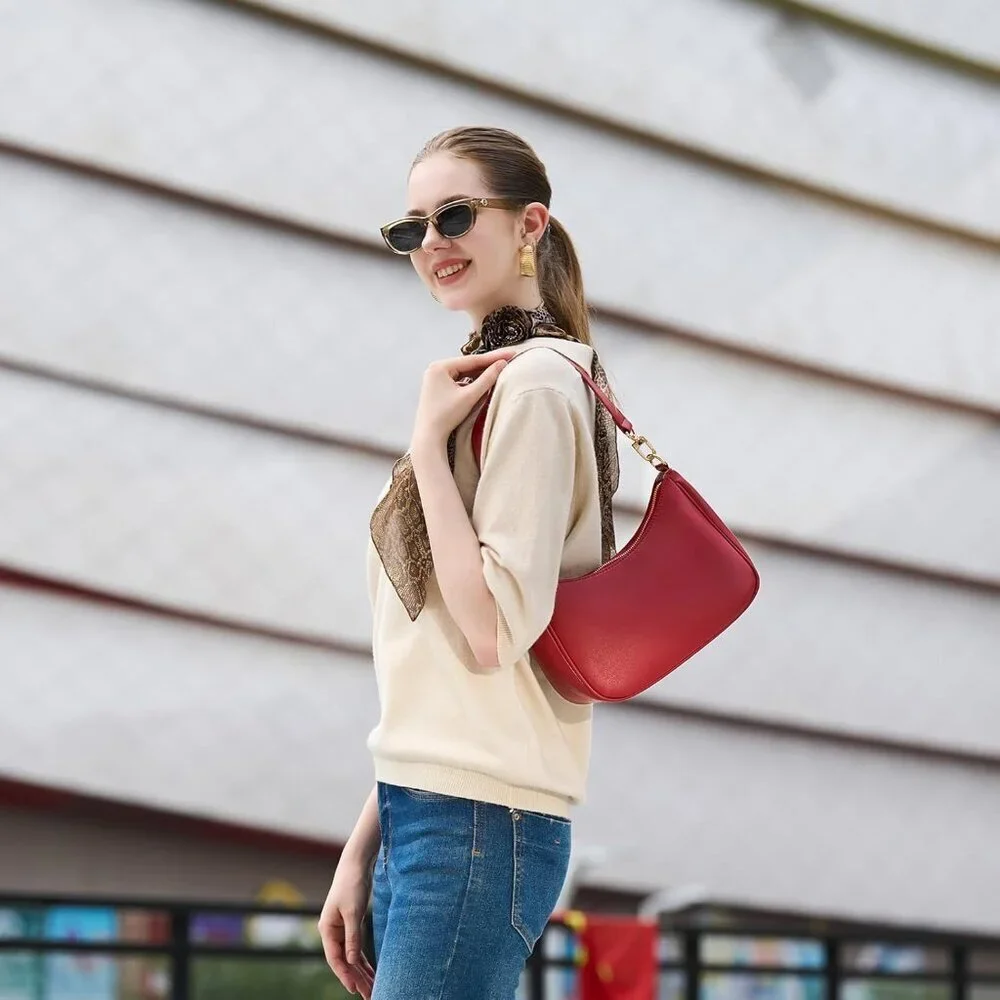 Women Red-G Imported Polyester Pu Leather Zipper Closure Cute Mini Tote Handbag - Picture 2 of 6